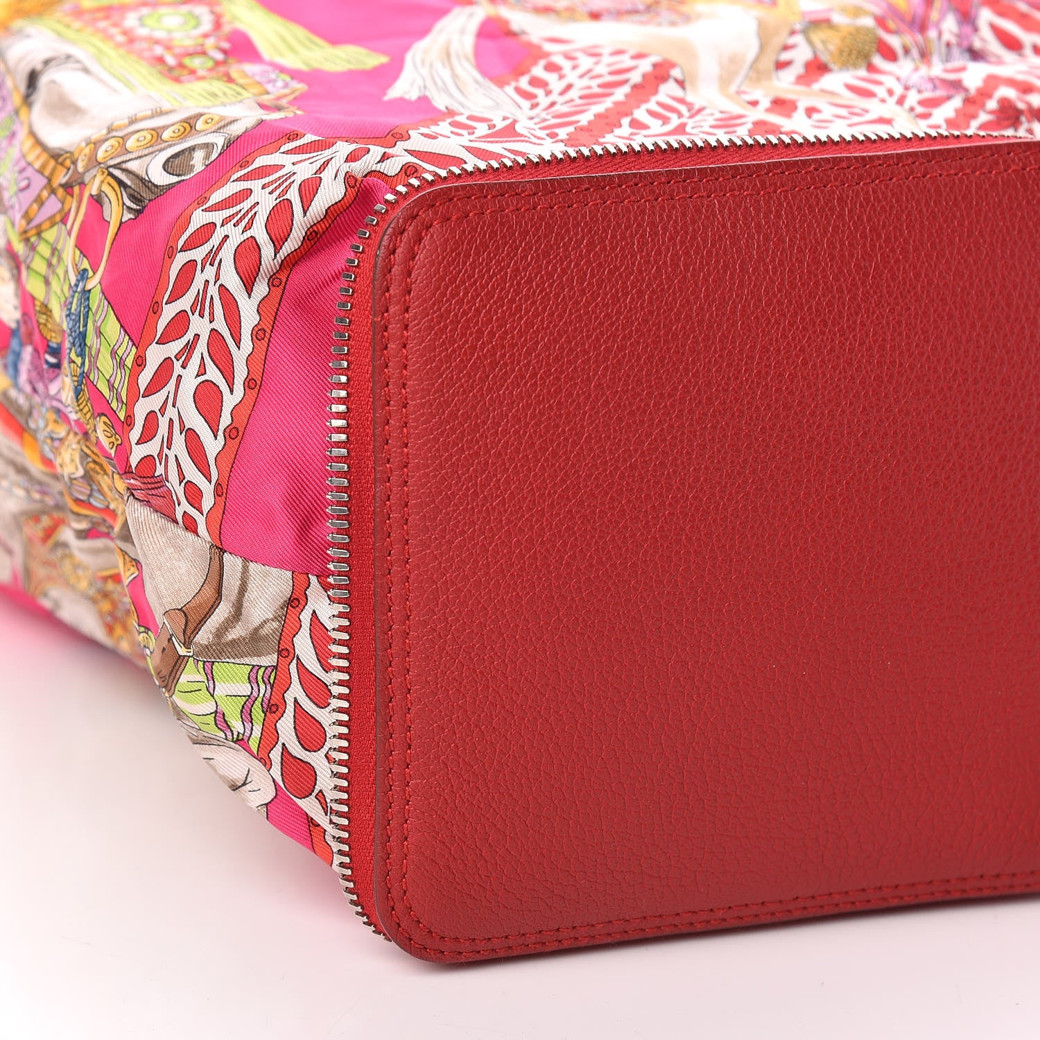Hermes Silky Pop La Danse du Cheval Marwari Shopper Tote Rouge Casaque 12 of 13
