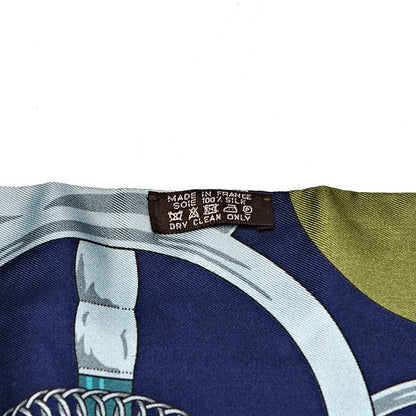Hermes Silk Eperon D'Or Remix Maxi Twilly 3 of 4