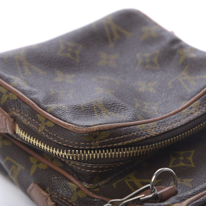 Louis Vuitton Monogram Amazone PM 15 of 20