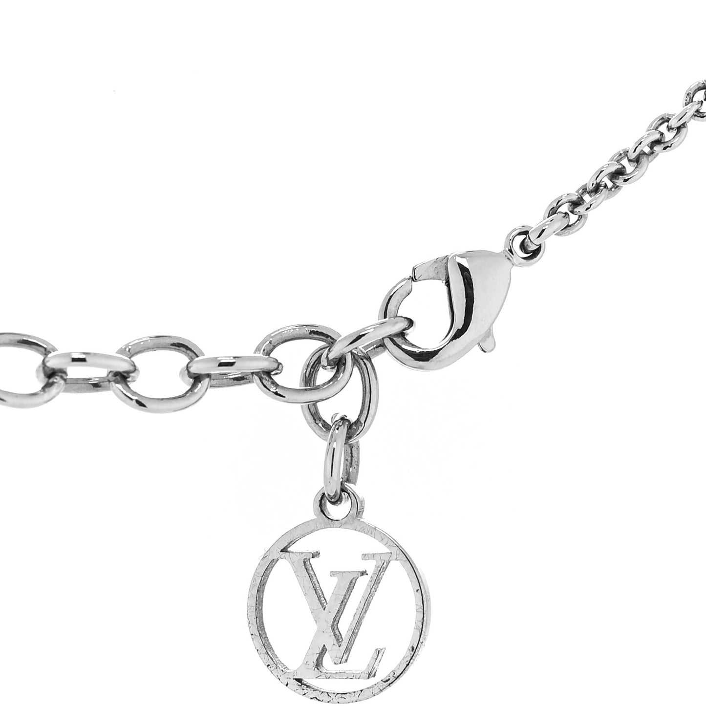 Metal Essential V Supple Necklace Silver