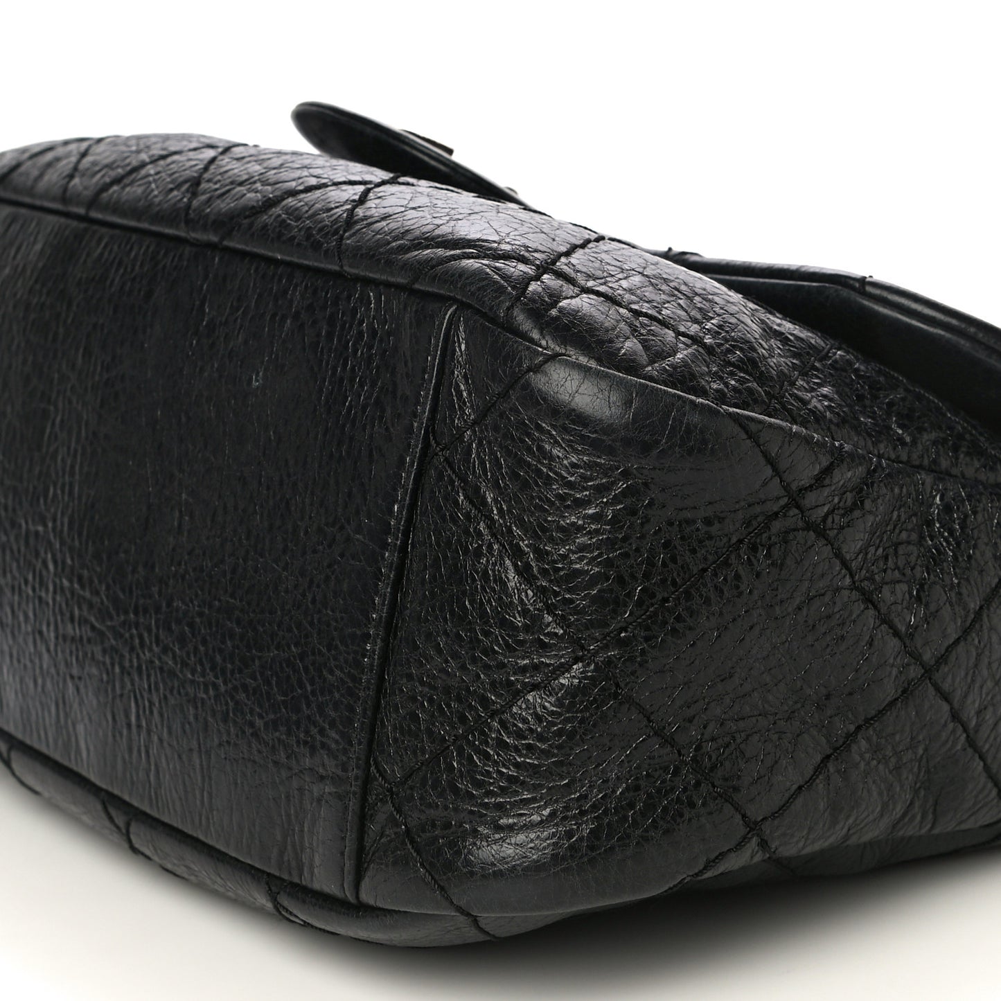 Glazed Calfskin Stitched On The Road Flap Black