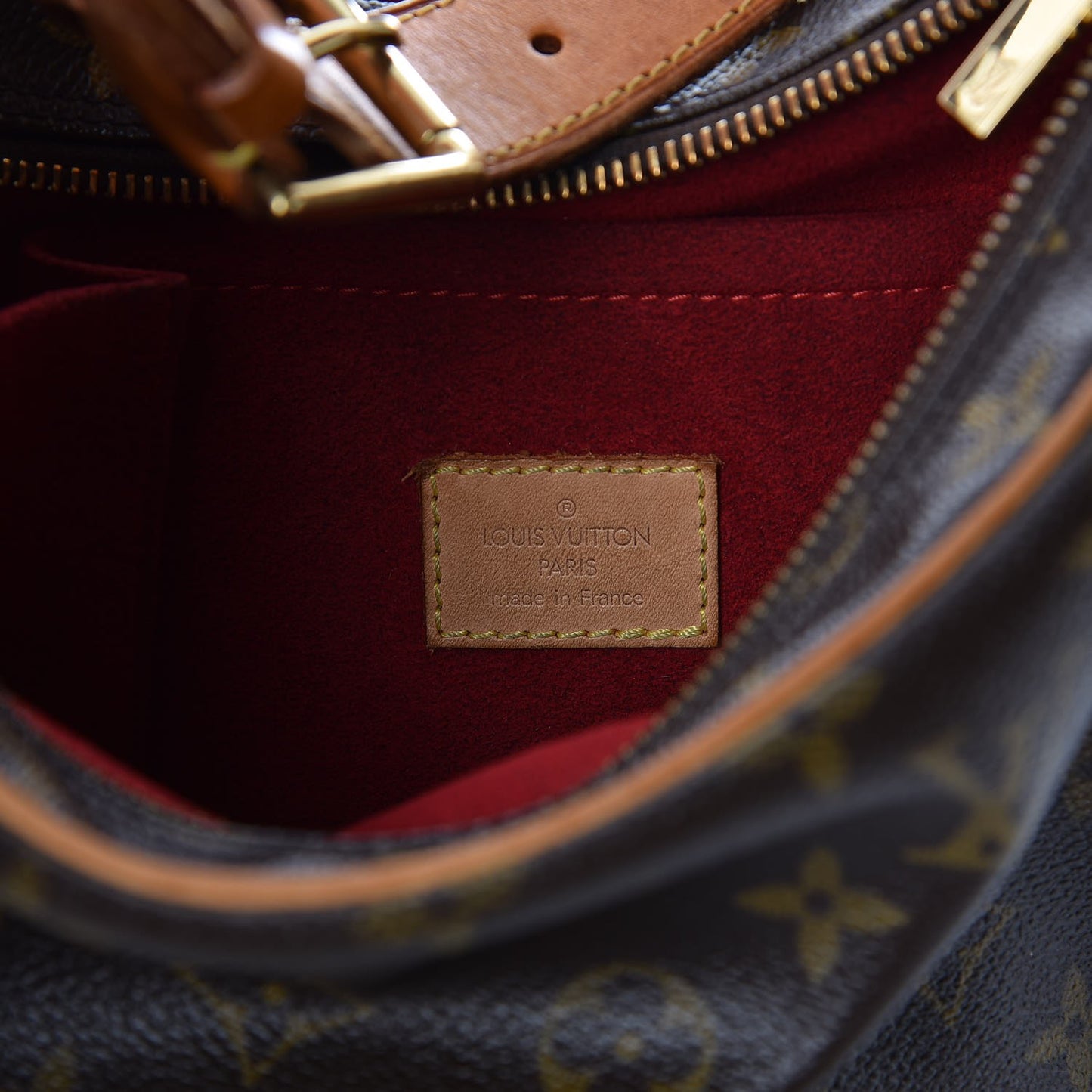 Monogram Croissant MM