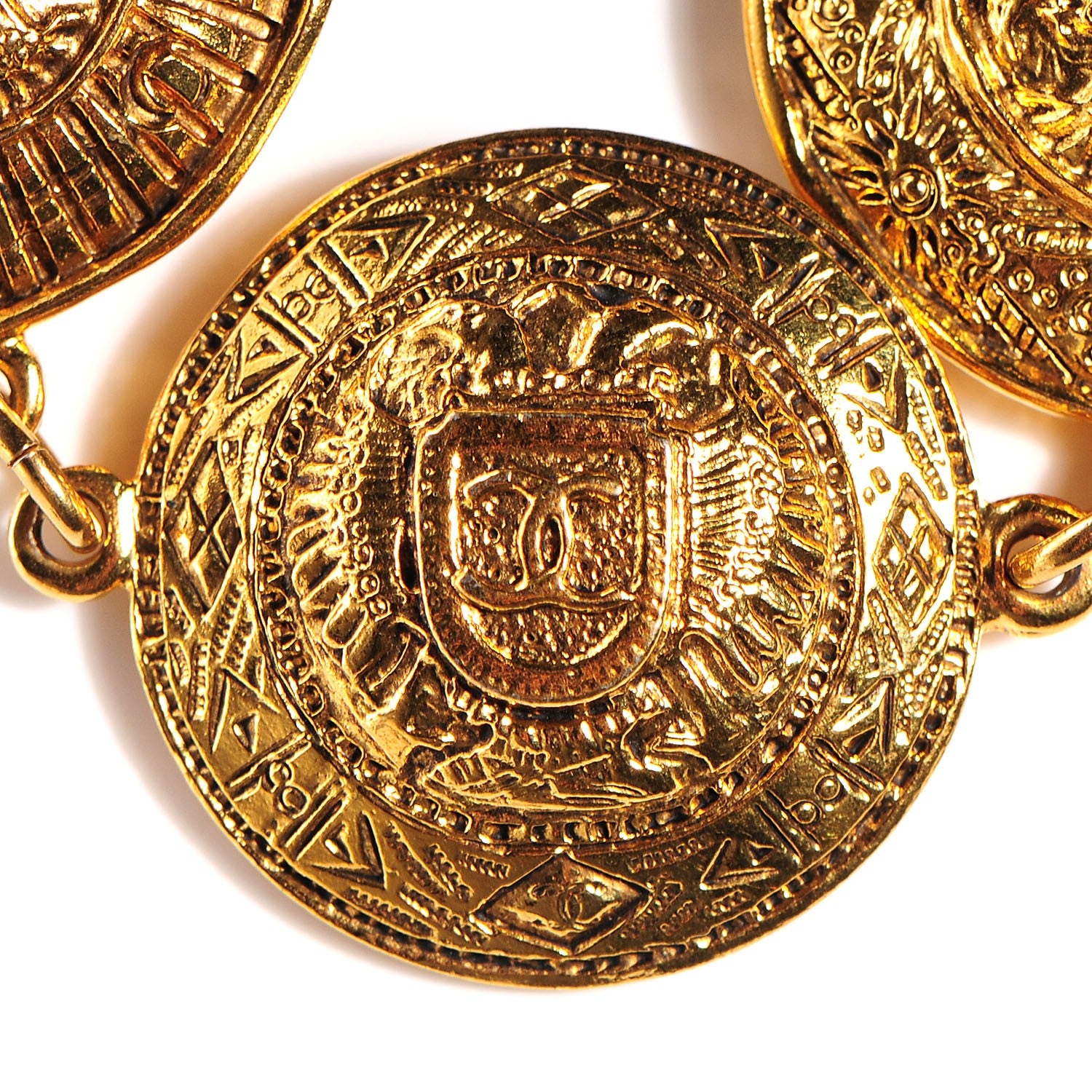 Chanel Medallion Bracelet Gold 10 of 12