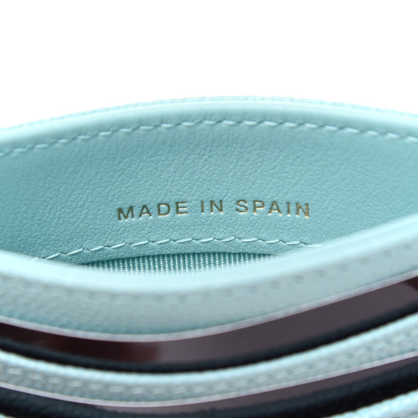 Caviar Quilted Card Holder Light Blue