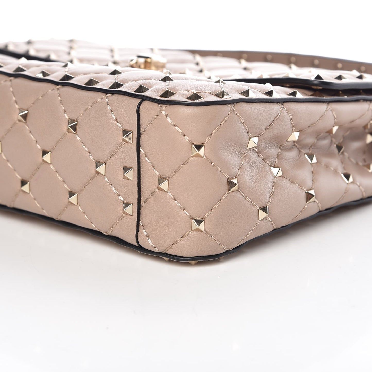 Lambskin Medium Rockstud Spike Shoulder Bag Poudre