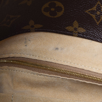 Louis Vuitton Monogram Artsy MM 11 of 12