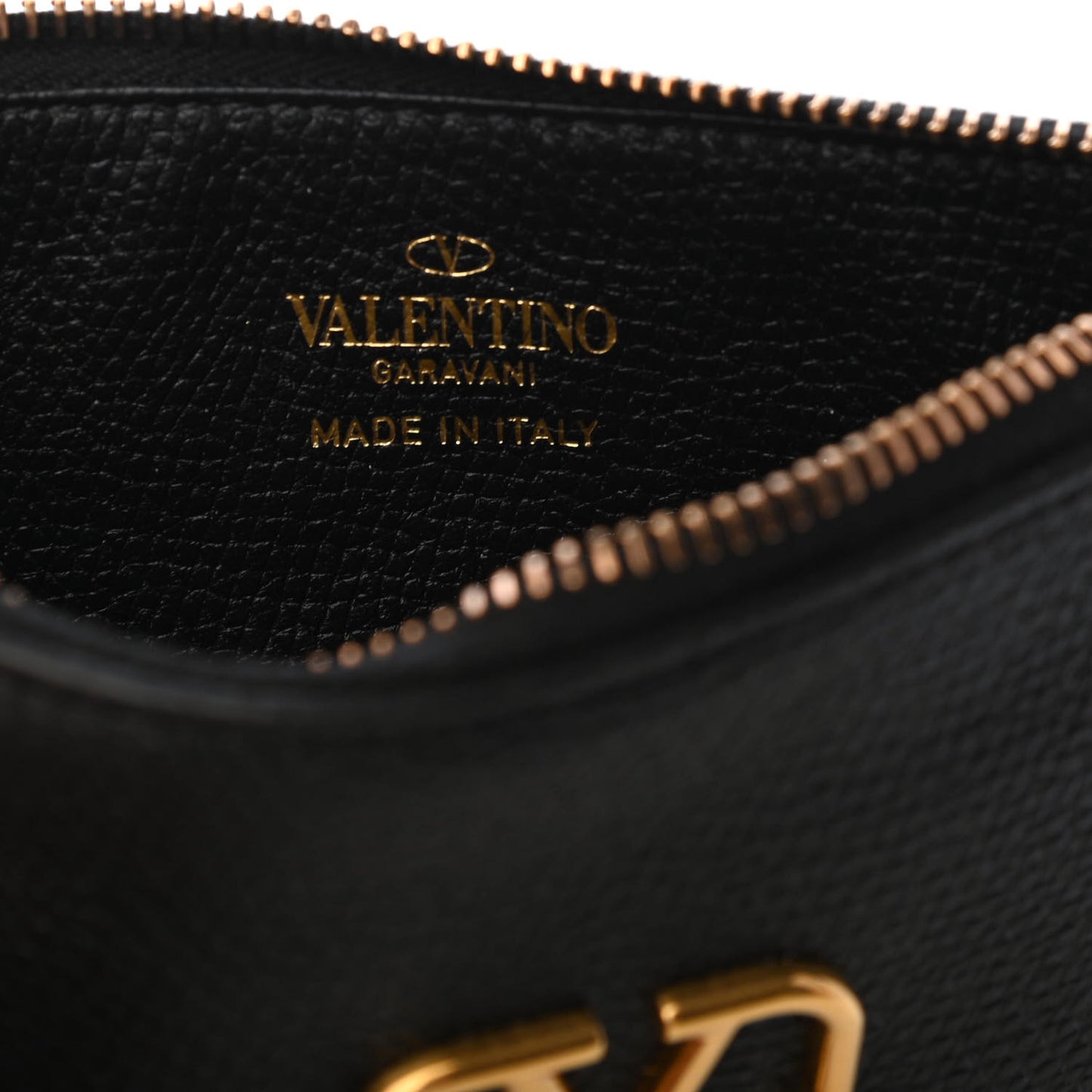 Grained Calfskin VLogo Zippered Card Holder Black