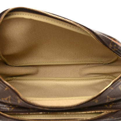 Louis Vuitton Monogram Reporter PM 5 of 19