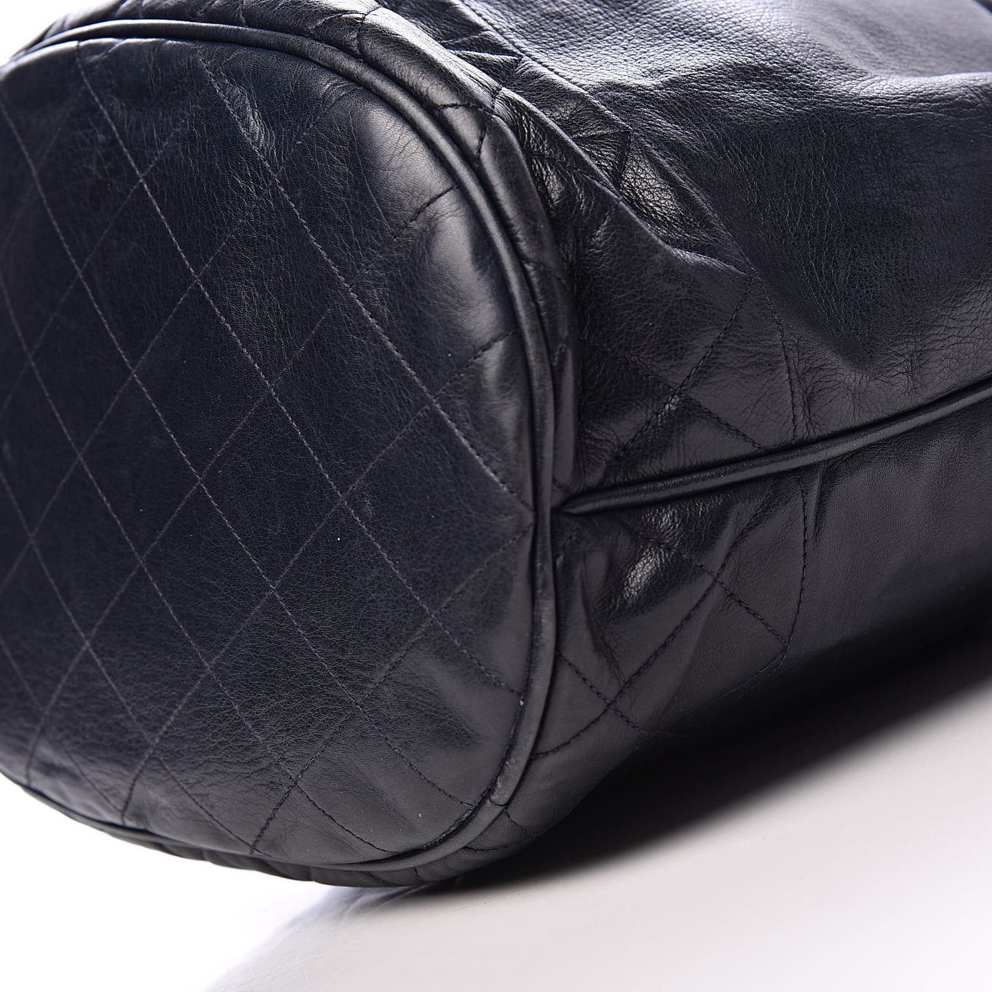 Lambskin CC Drawstring Bag Navy Blue