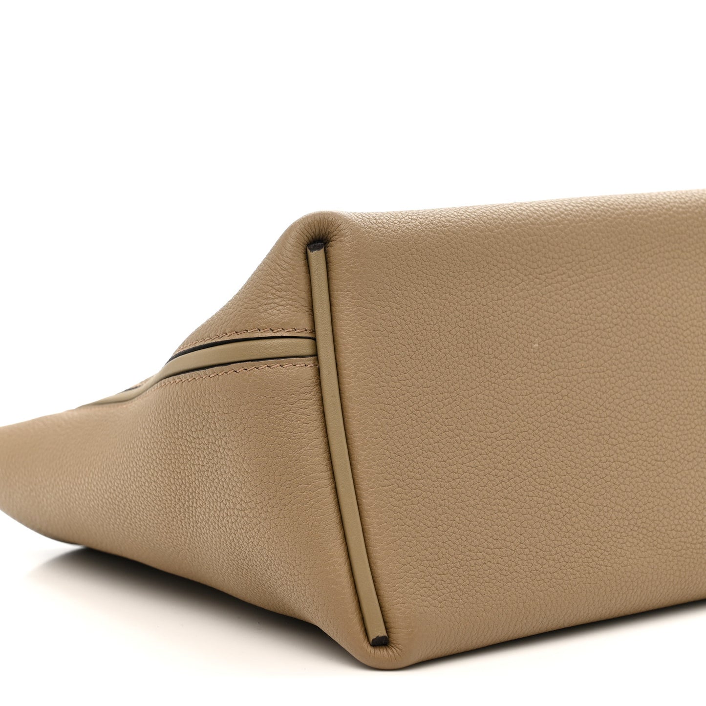 Togo Swift 24/24 29 Beige Marfa