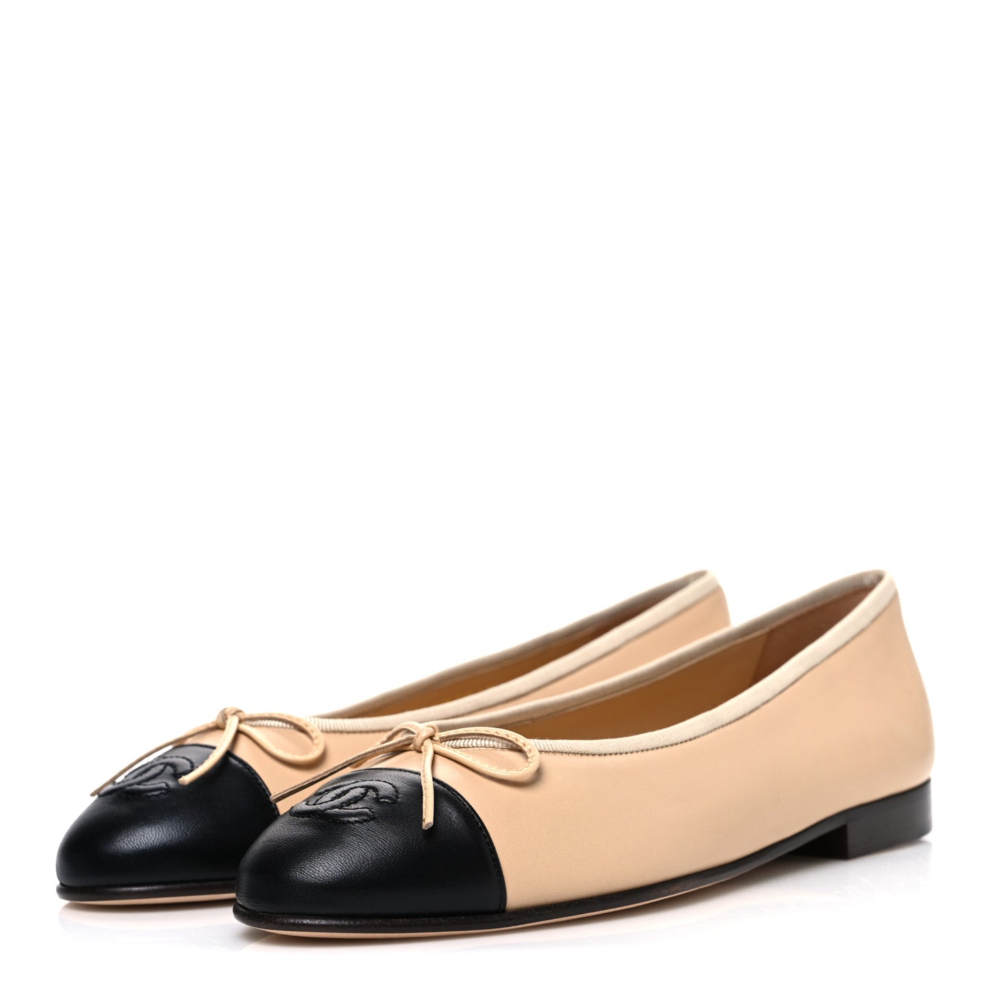 Lambskin Cap Toe CC Ballerina Flats 38 Beige Black