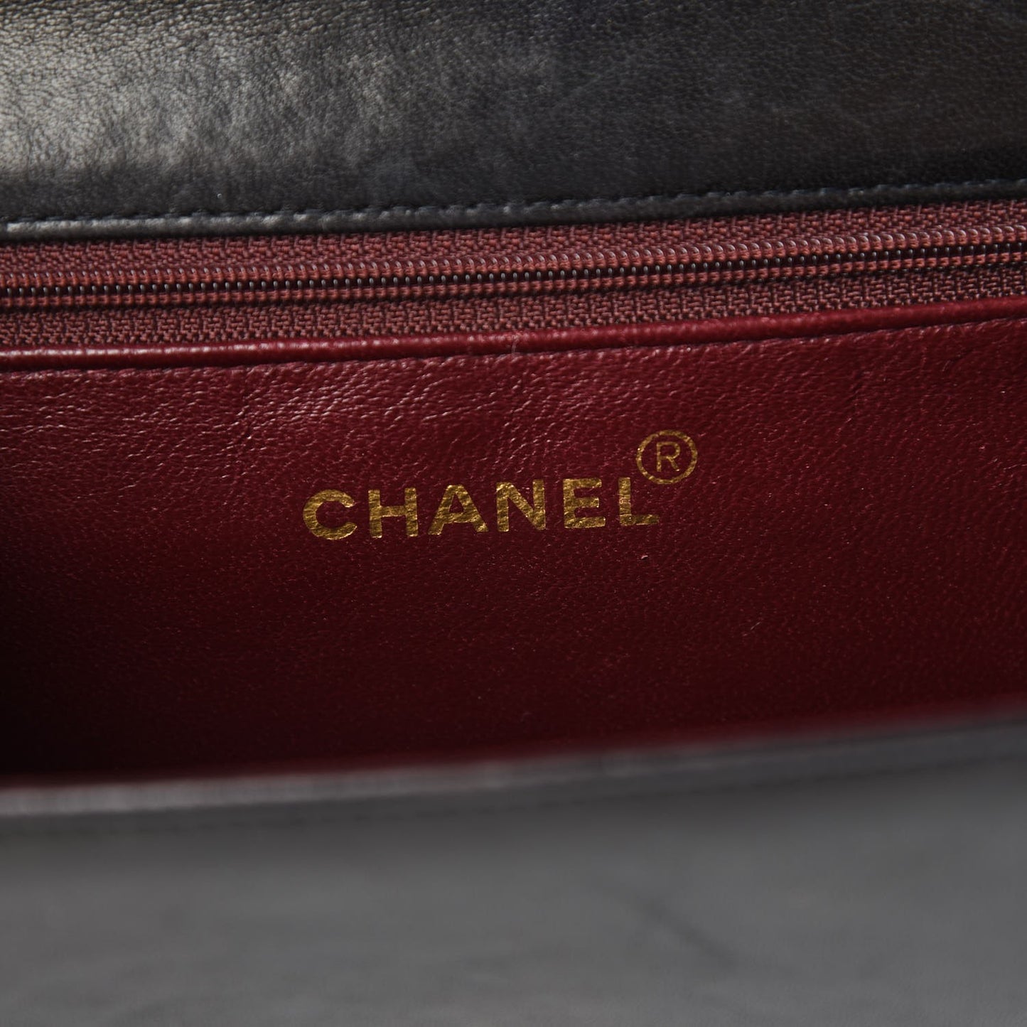 Lambskin Quilted Wallet On Chain WOC Black