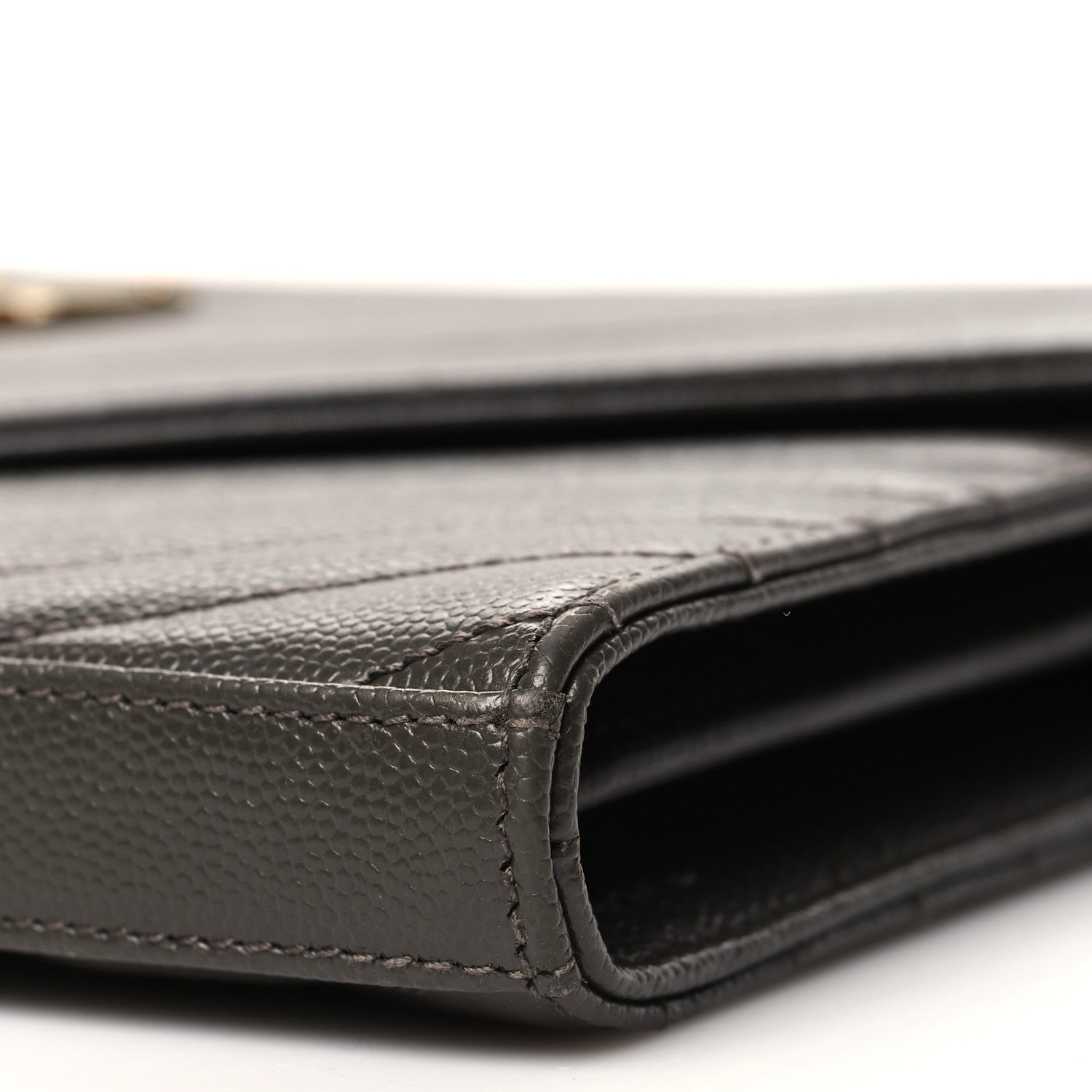 Saint Laurent Grain De Poudre Matelasse Chevron Monogram Chain Wallet Oyster Grey 9 of 9
