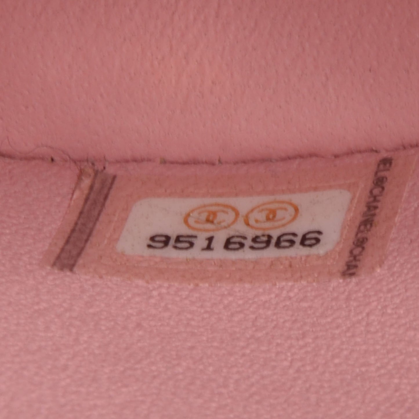 Caviar Medallion CC Tote Light Pink
