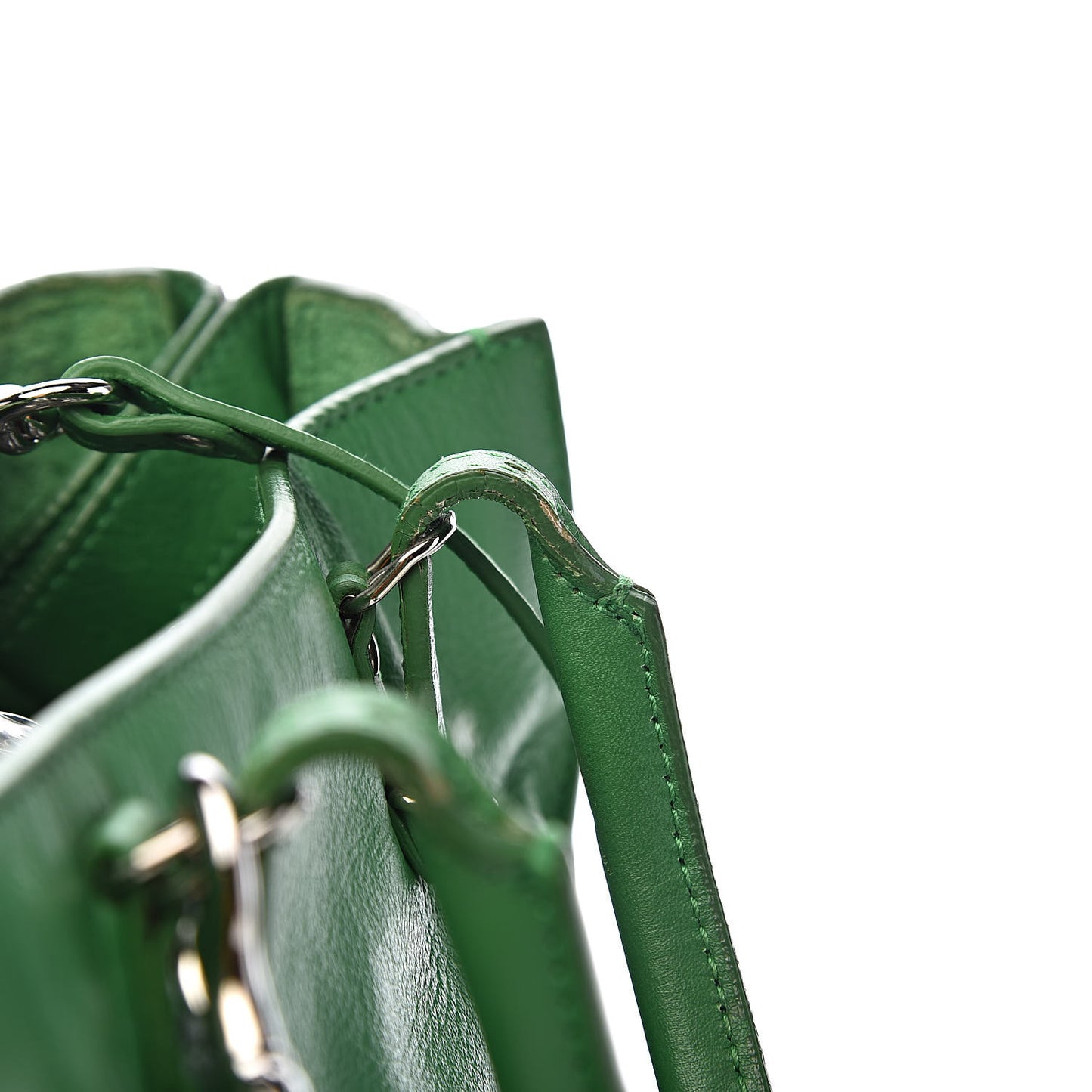 Veau Papier A6 Zip Around Tote Vert Trefle