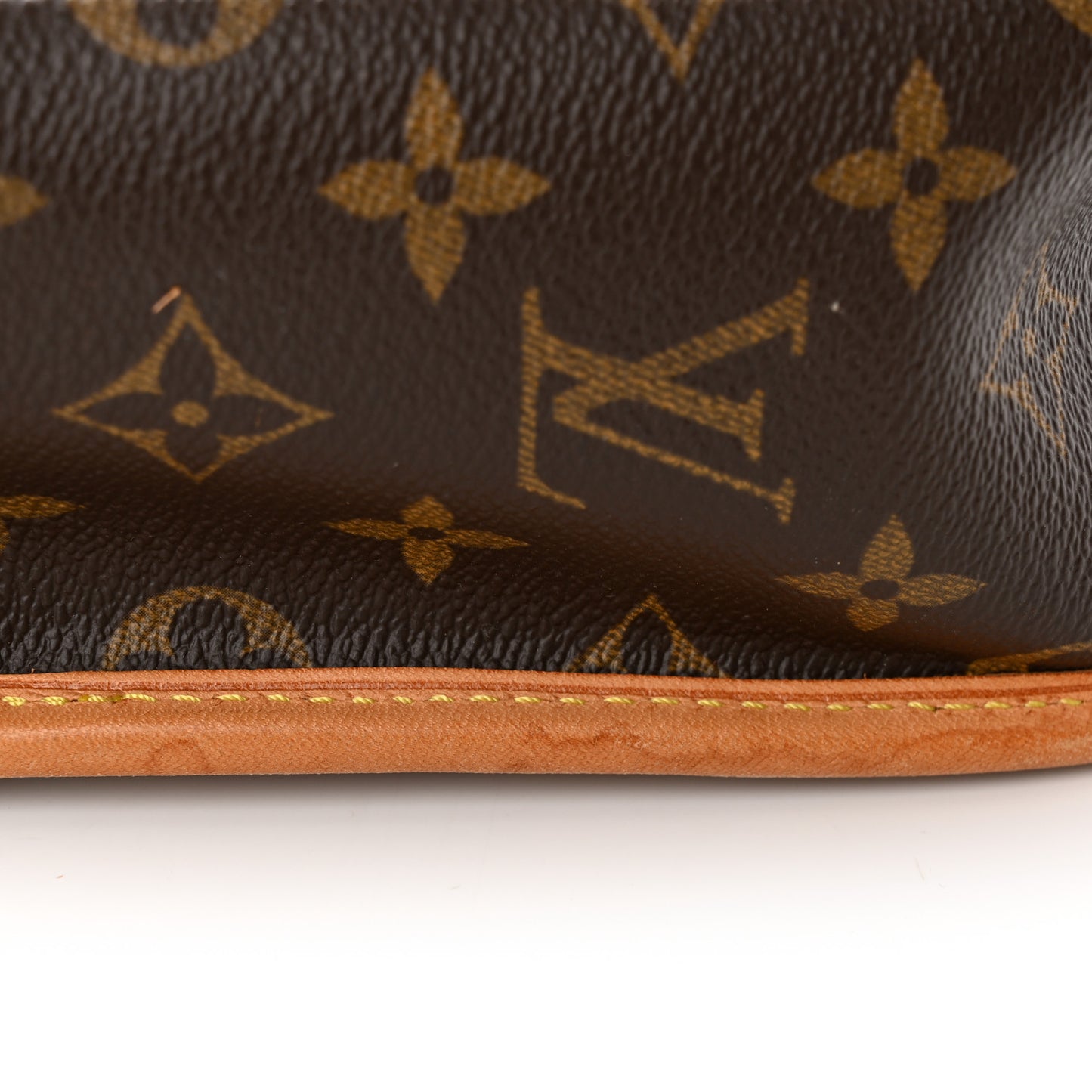 Monogram Sologne