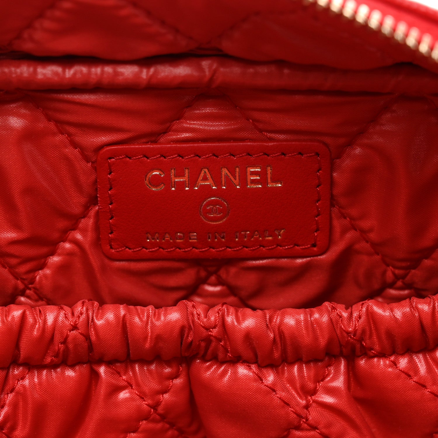 Chanel Caviar Quilted Medium Curvy Pouch Cosmetic Case Red 6 of 7