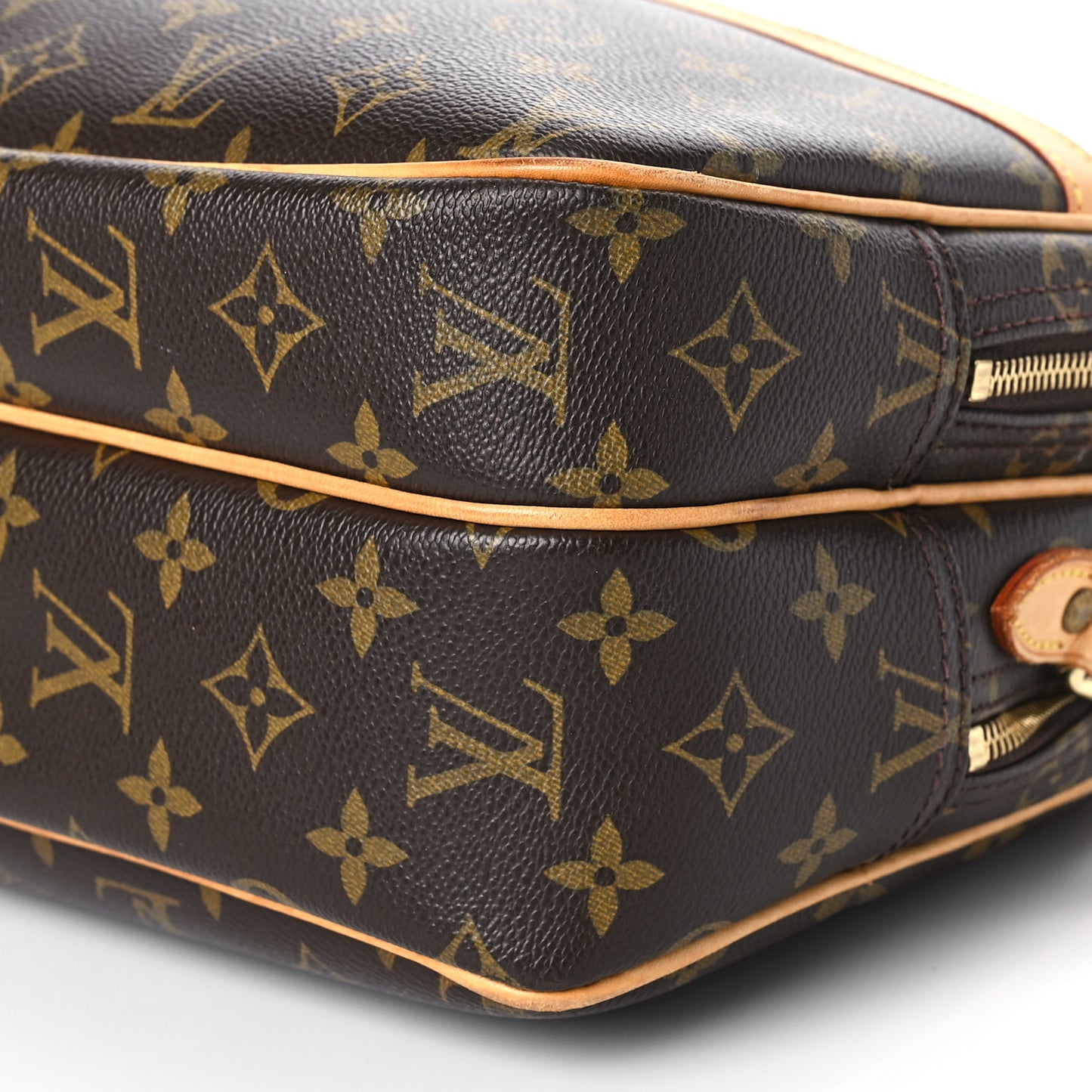 Monogram Reporter PM