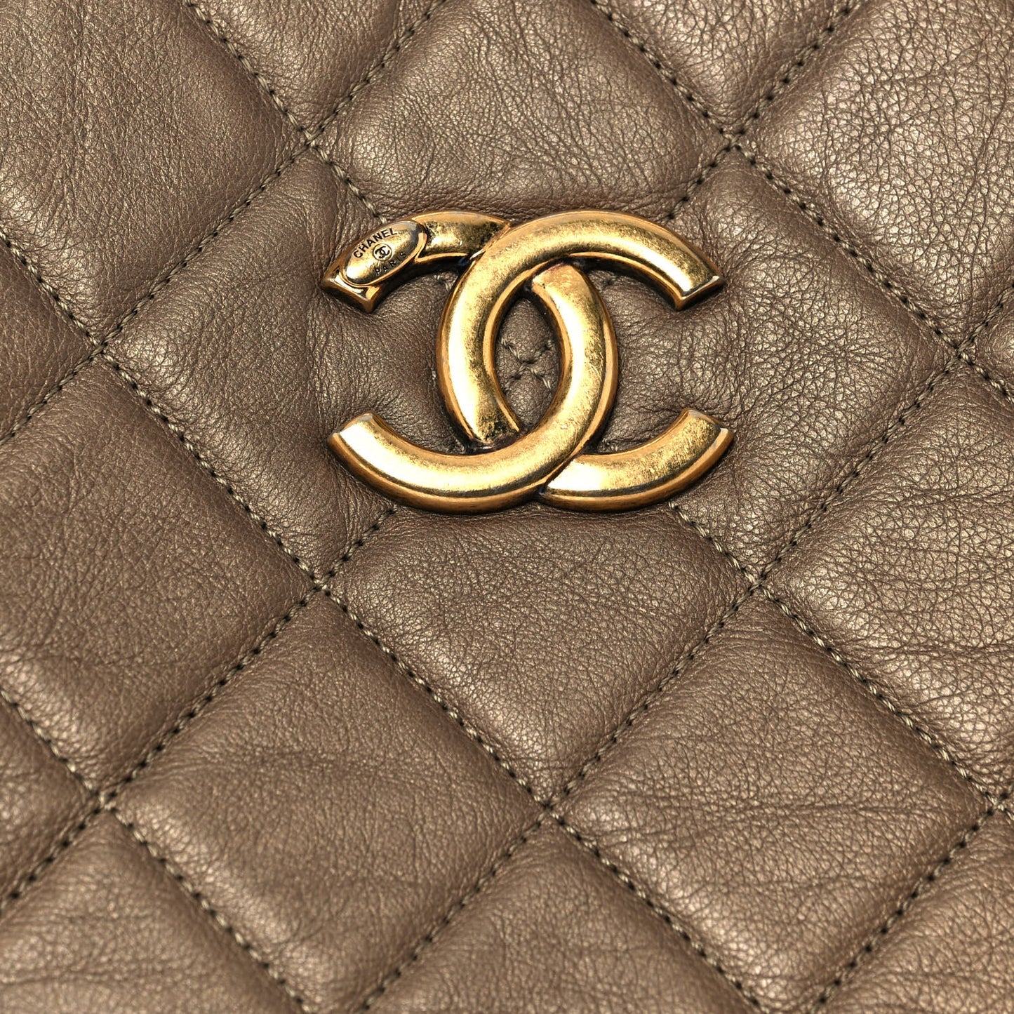 Metallic Calfskin Quilted Large CC Crown Tote Gold