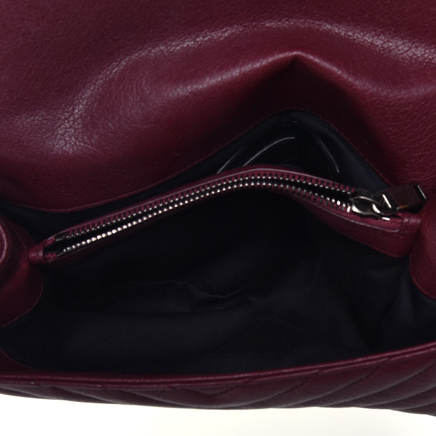 Saint Laurent Sheepskin Matelasse Chevron Monogram Medium College Bag Rouge Legion 5 of 9