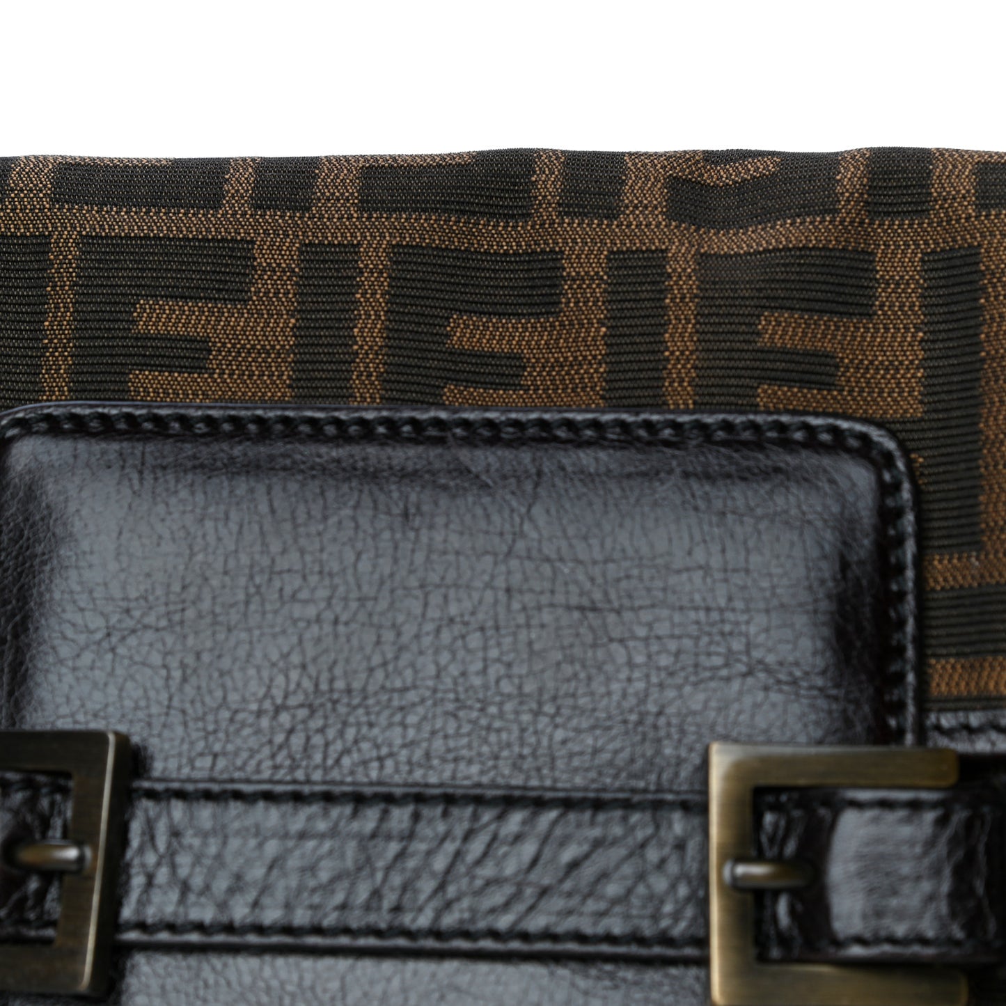 Zucca Calfskin Shoulder Bag Tobacco