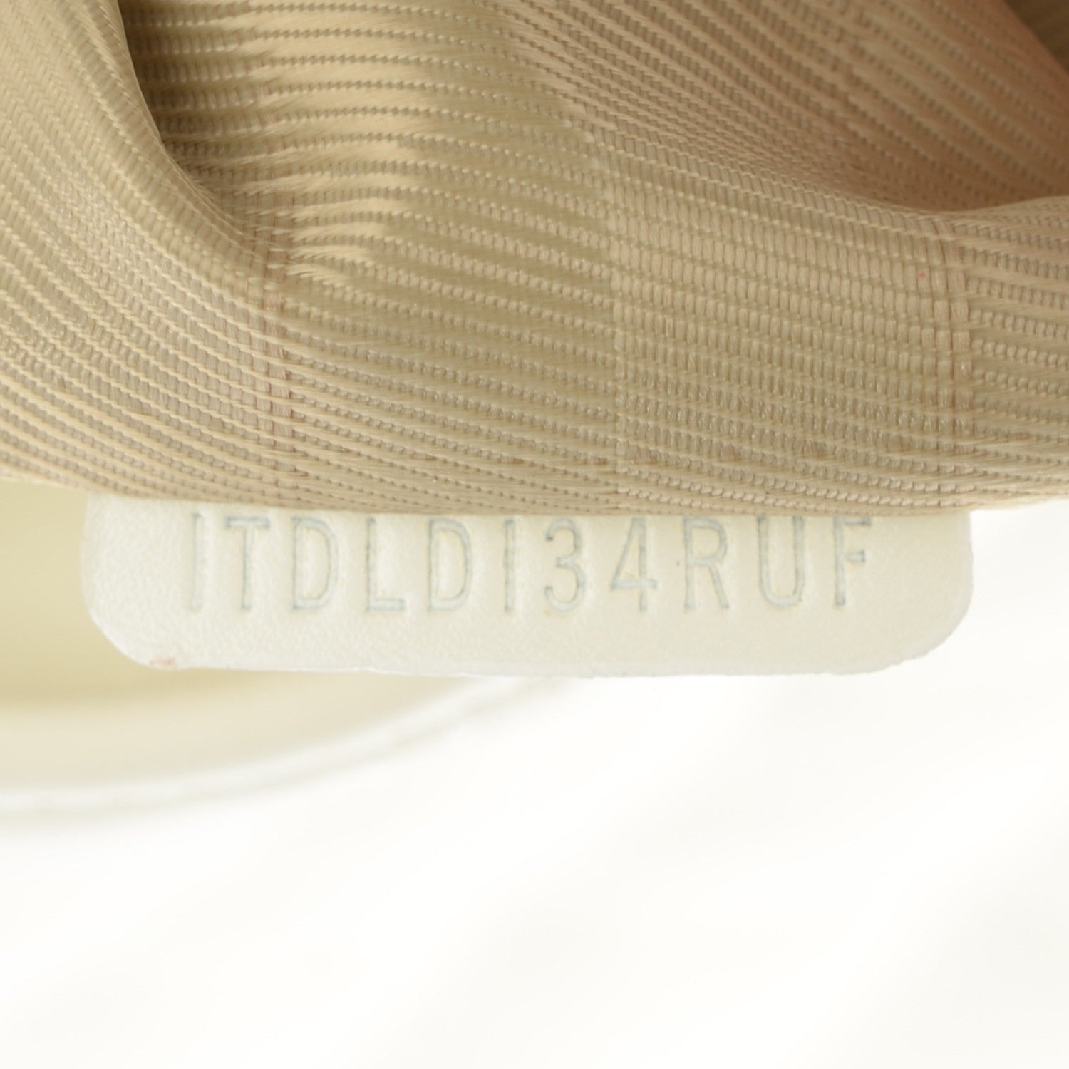 Burberry Calfskin Quilted Brook Hobo White 8 of 8