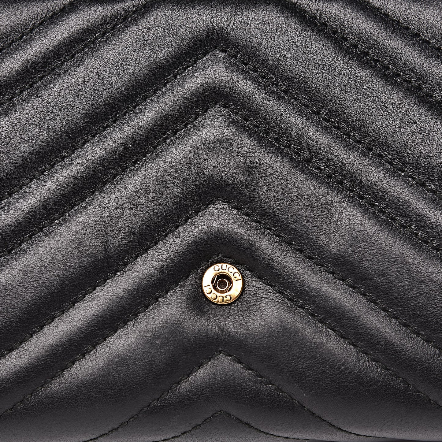 Calfskin Matelasse GG Marmont Chain Wallet Black