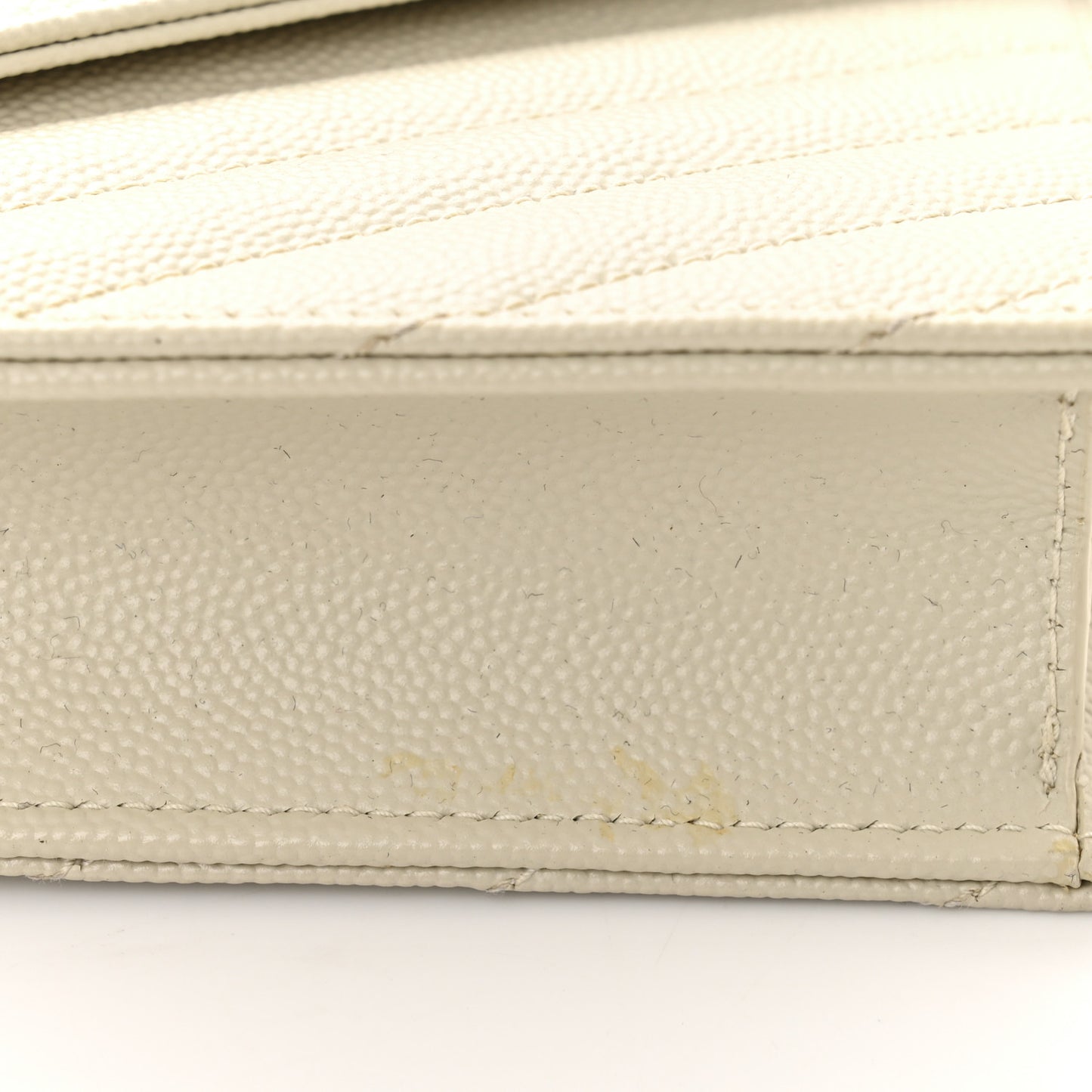 Grain De Poudre Matelasse Chevron Cassandre Envelope Chain Wallet Nude Powder