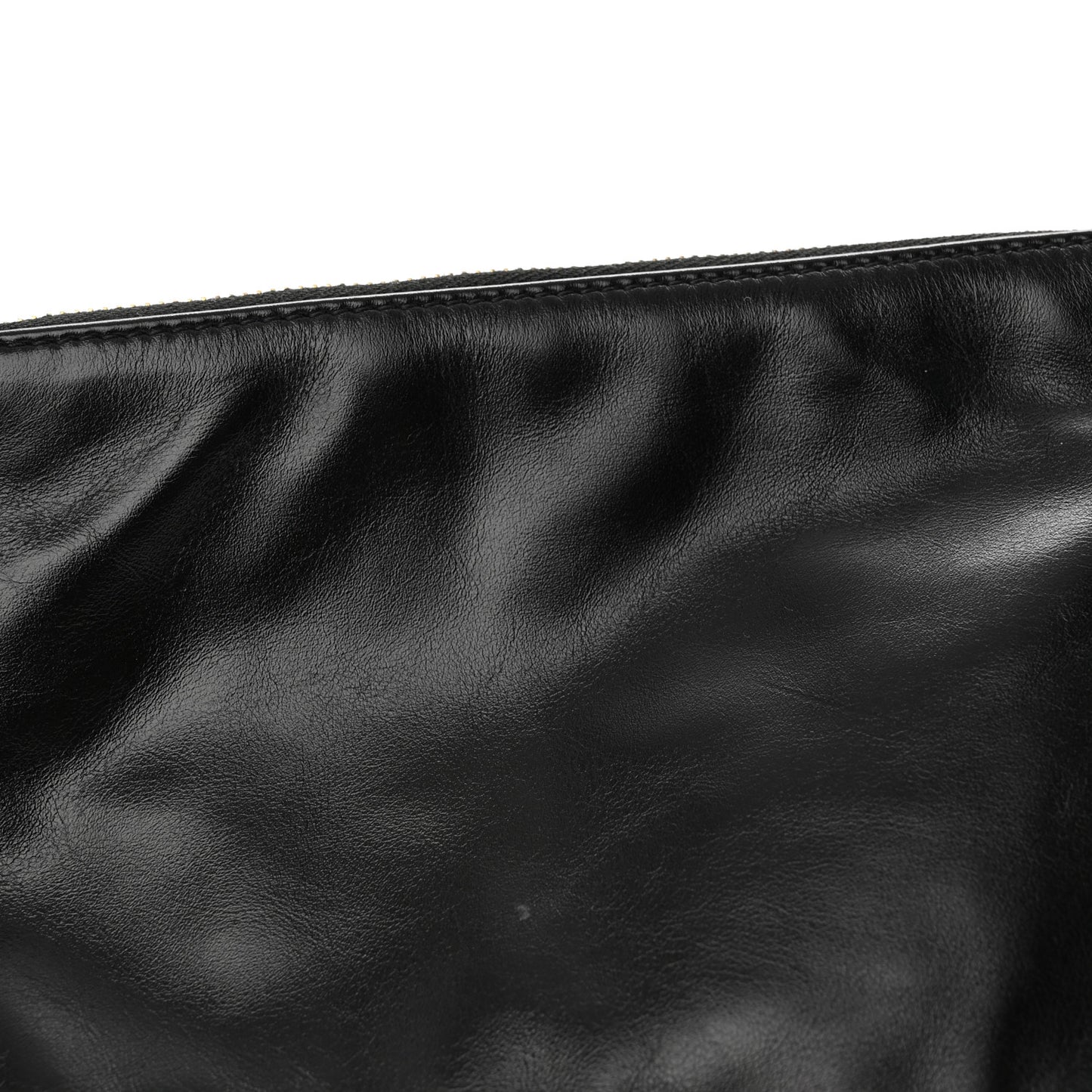 Shiny Calfskin Quilted Chanel 22 Black