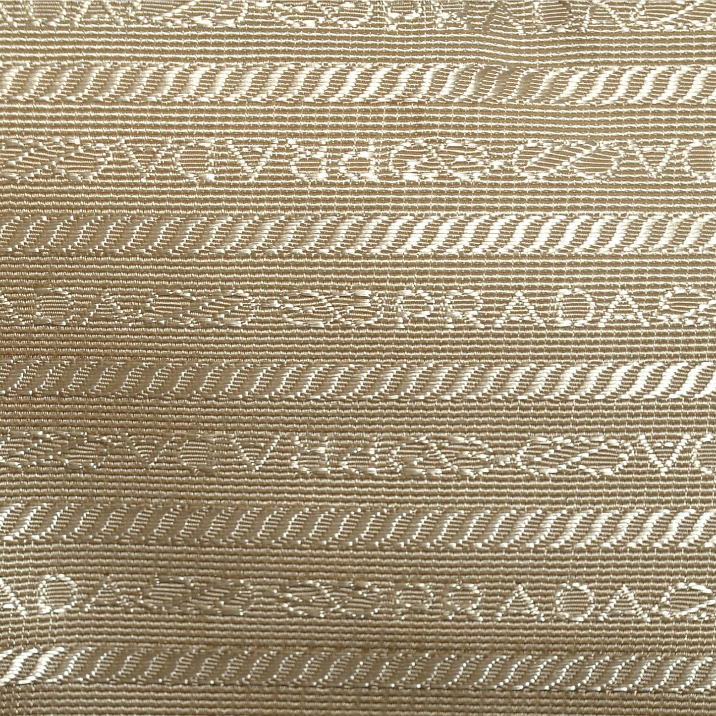 Saffiano Lux Medium Double Zip Tote Cammeo