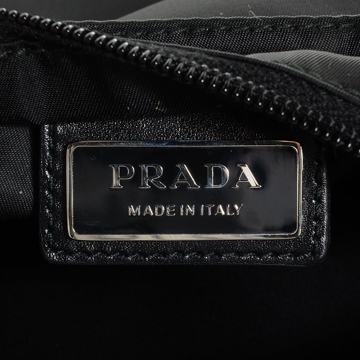 Nylon Vela Flat Messenger Bag Black