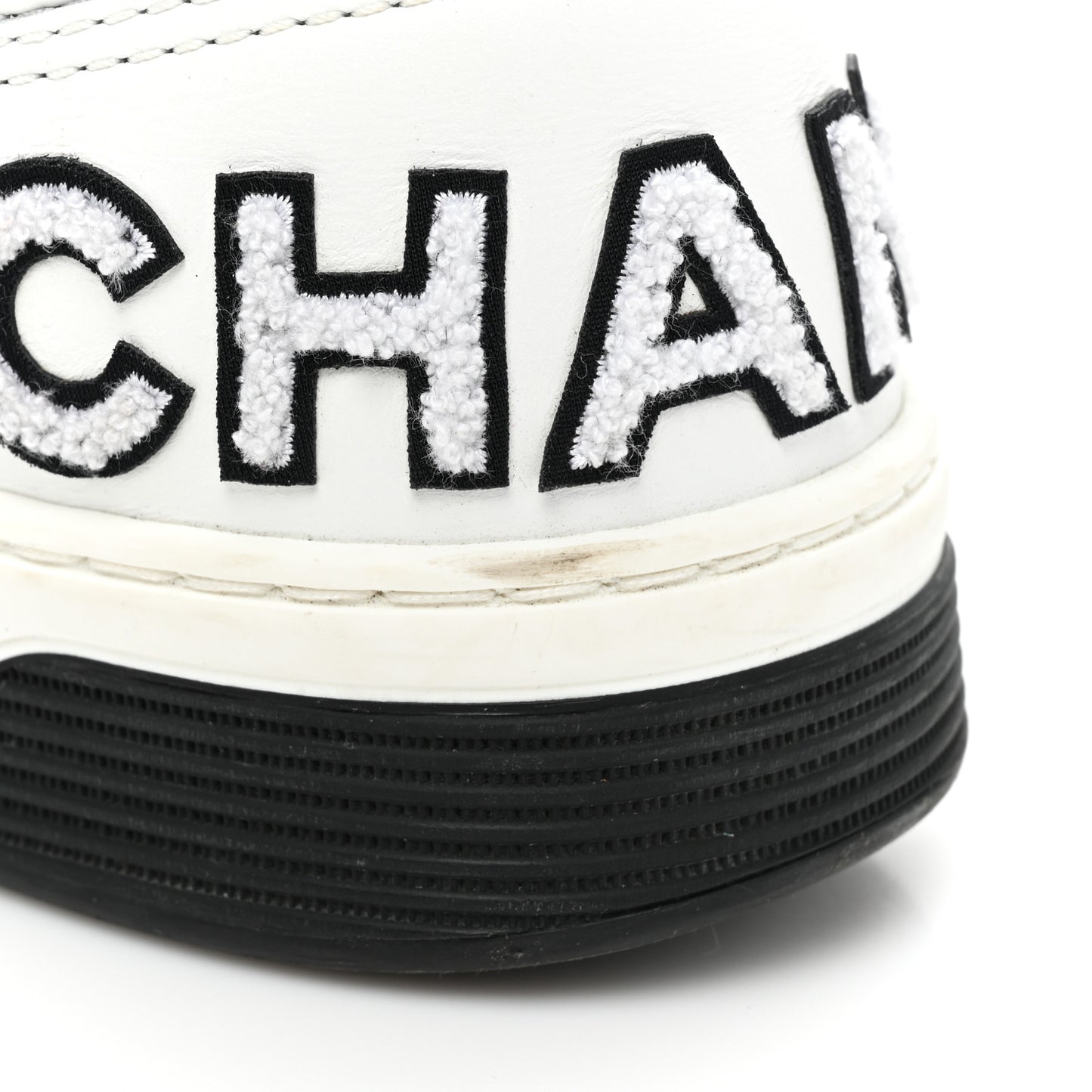 Calfskin Womens Logo Sneakers 40 White Black
