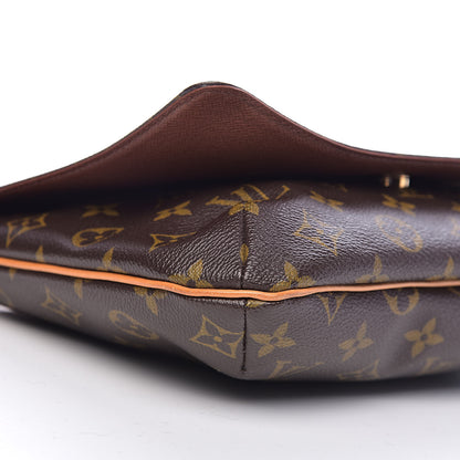 Louis Vuitton Monogram Musette Tango 8 of 10