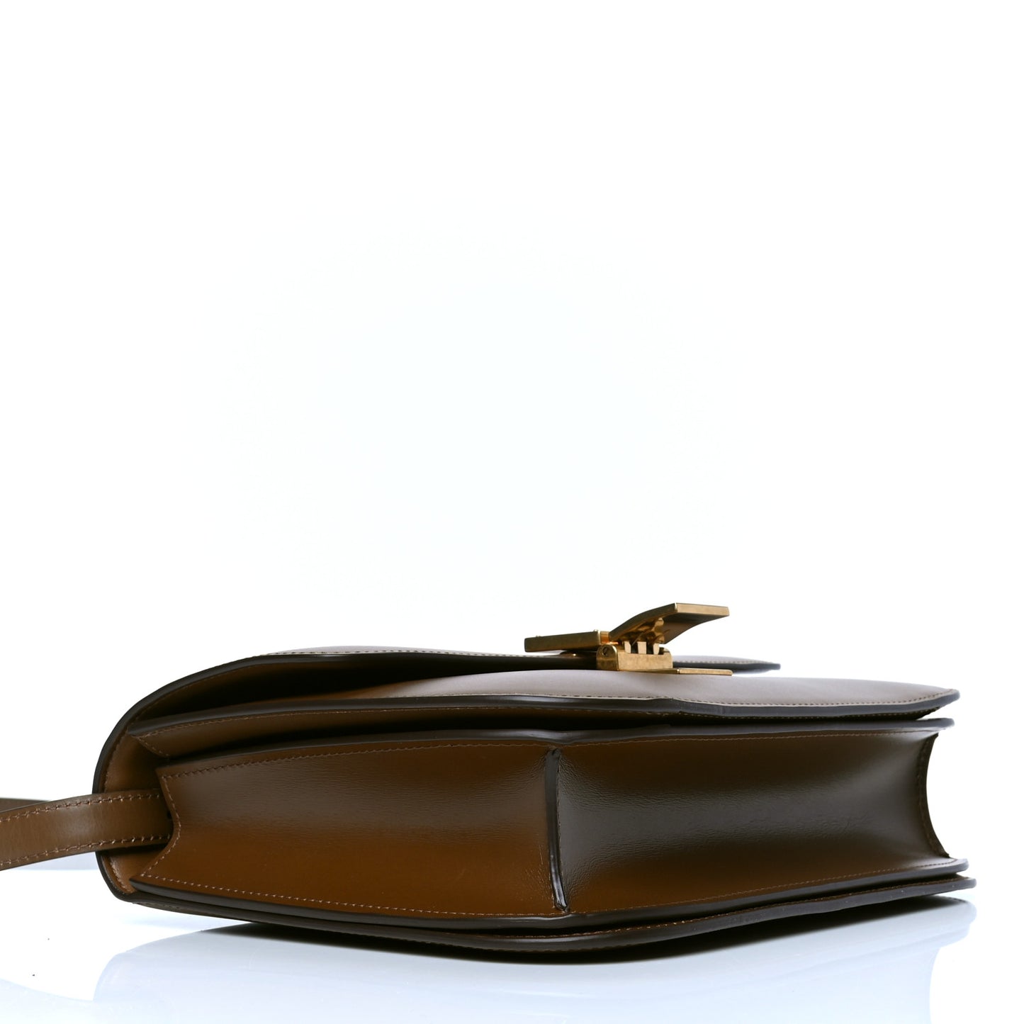 Box Calfskin Medium Classic Box Flap Bag Camel
