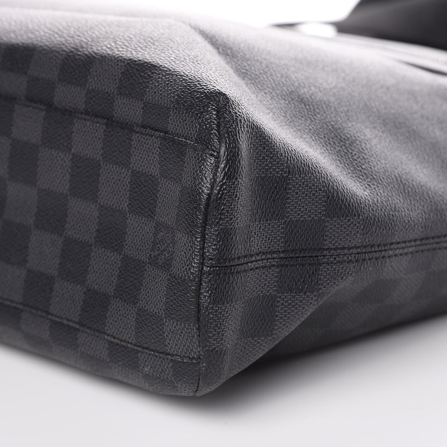 Damier Graphite Mick GM