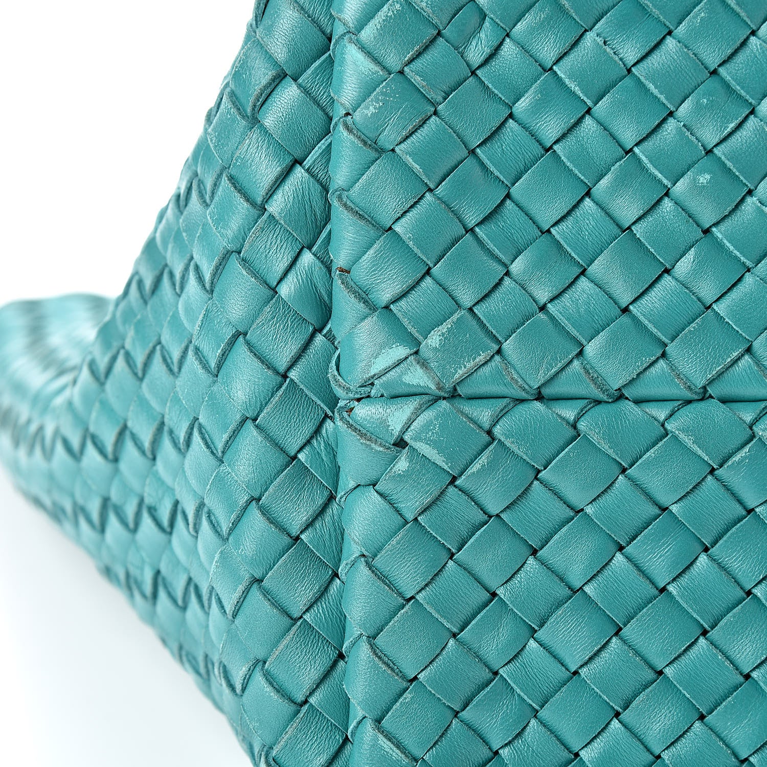 Bottega Veneta Nappa Intrecciato Medium Cabat Lagoon 12 of 28