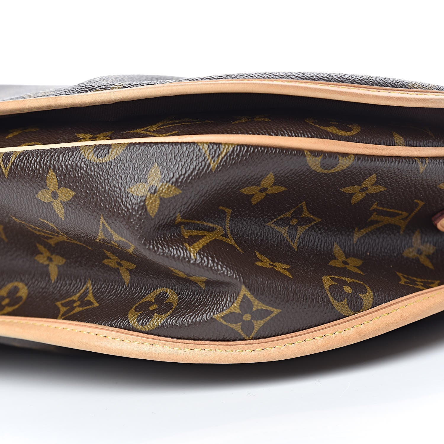 Louis Vuitton Monogram Menilmontant MM 9 of 12