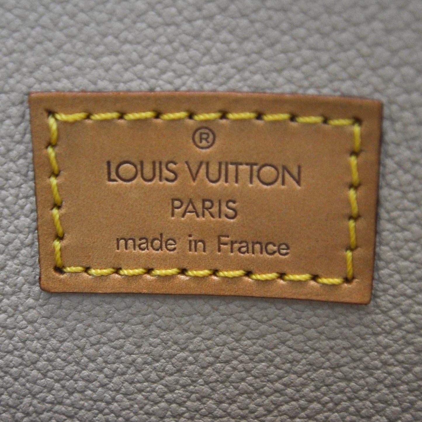 Monogram Sac Plat