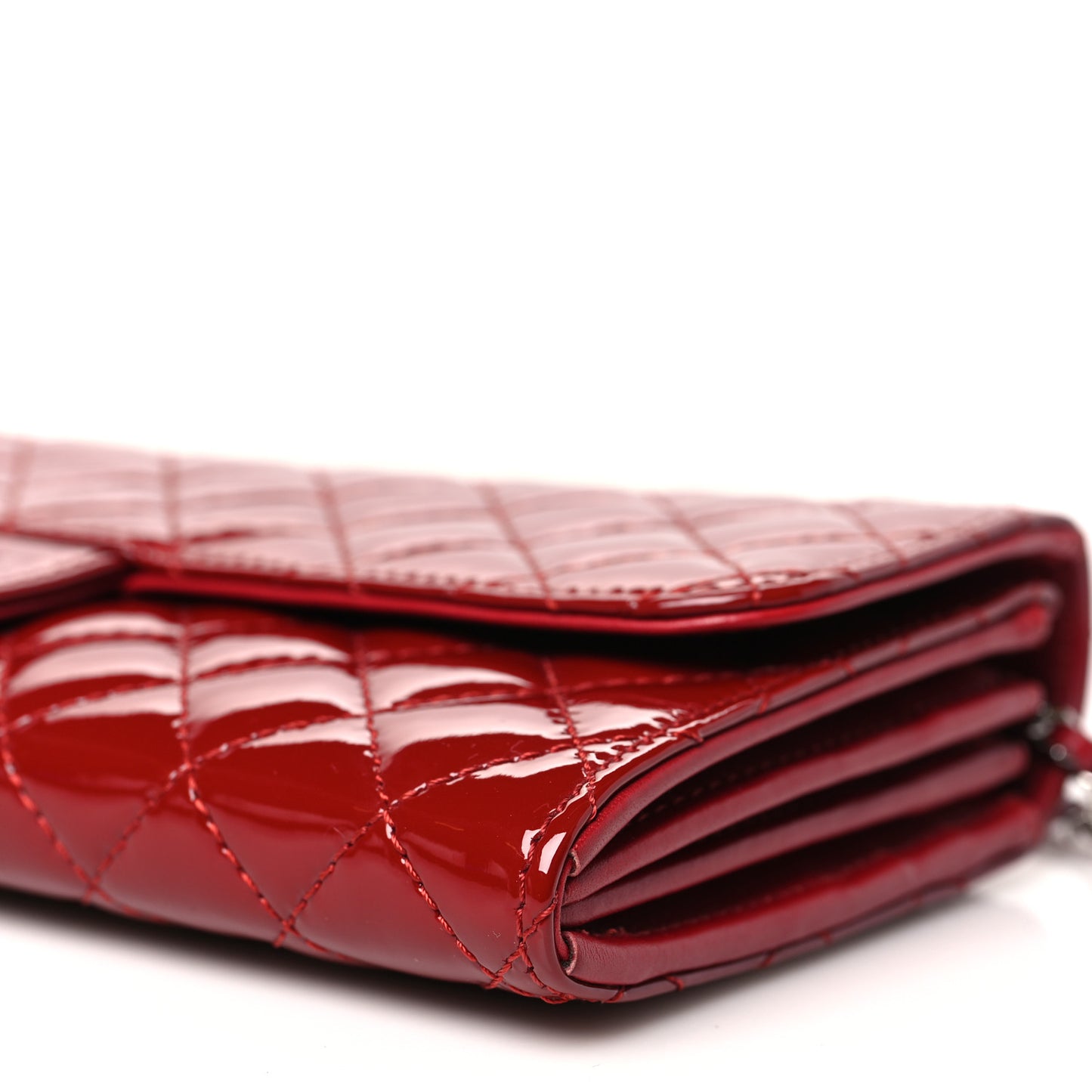 Patent Calfskin Quilted Brilliant East West Flap Clutch Red