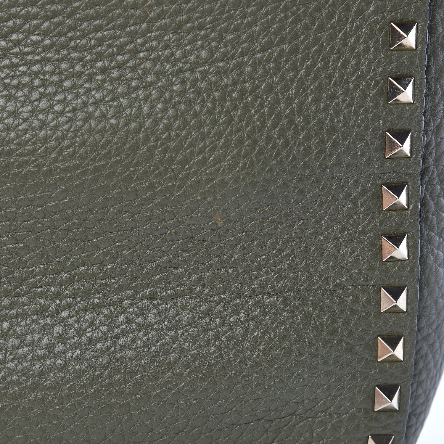 Valentino Garavani Pebbled Calfskin Small Rockstud Flip-Lock Messenger Bag Oasis 11 of 18