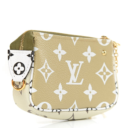Louis Vuitton Monogram Giant Micro Pochette Accessories Kaki White 3 of 8