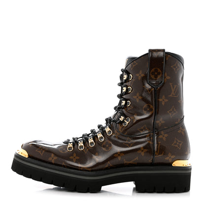 Louis Vuitton Monogram Glaze Mens Outland Ankle Boots 10 1 of 9