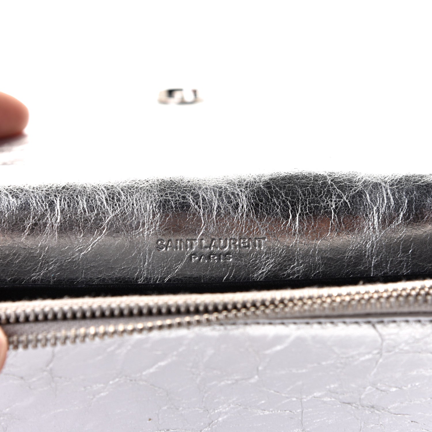 Saint Laurent Metallic Crackled Calfskin Kate Monogram Tassel Chain Wallet Argento 6 of 7