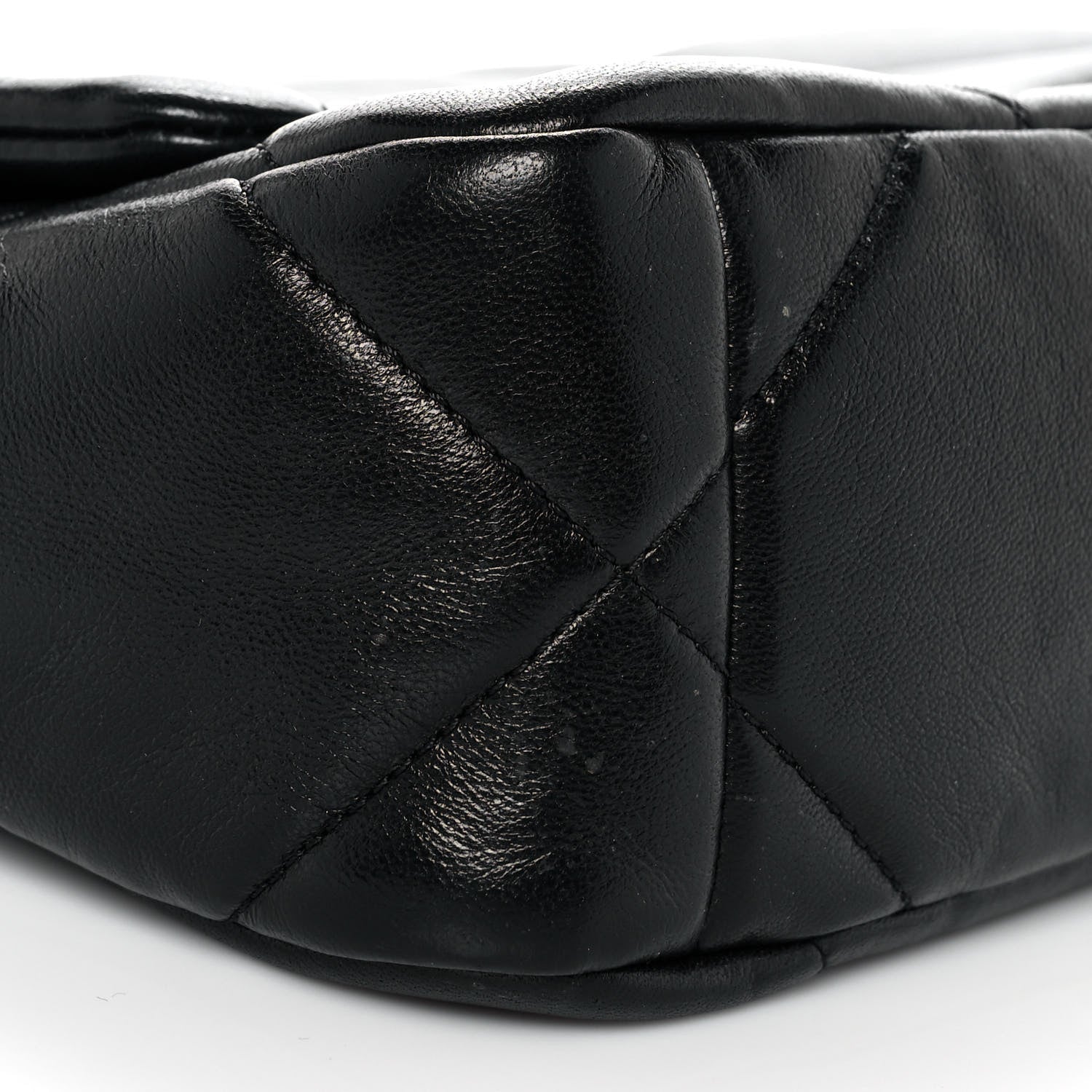 Chanel Shiny Goastskin Quilted Medium Chanel 19 Flap Black 7 of 9