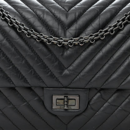 Chanel Aged Calfskin Chevron Quilted 2.55 Reissue 226 So Black 8 of 11