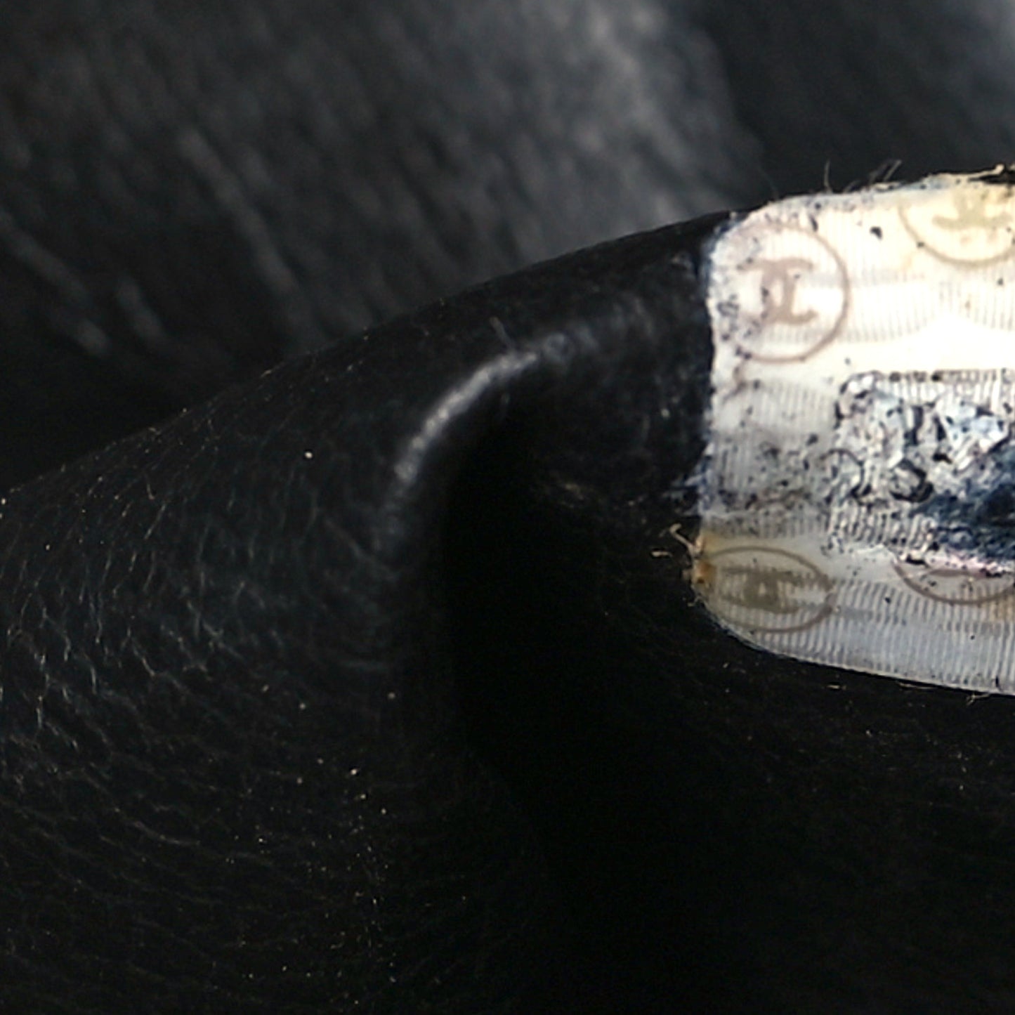 Caviar CC Shopper Tote Black