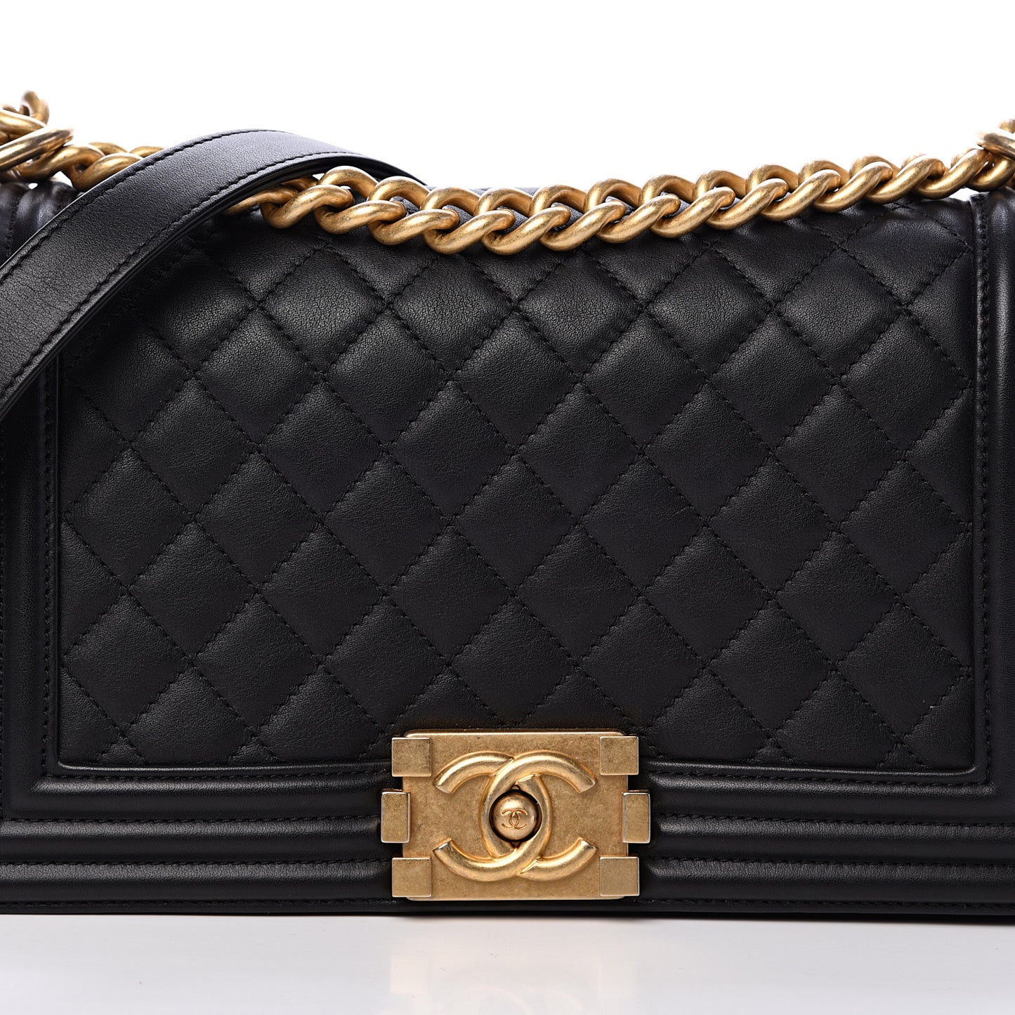 Calfskin Quilted Medium Boy Flap Black