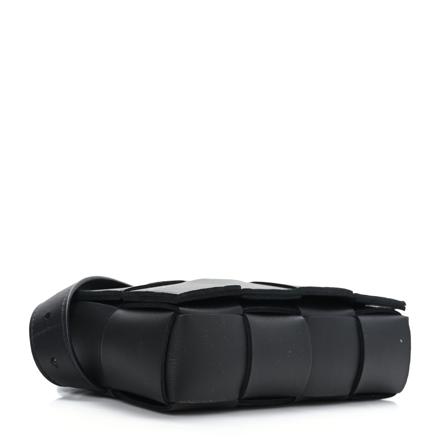 Bottega Veneta Nappa Maxi Intreccio The Belt Cassette Bag Black 4 of 8