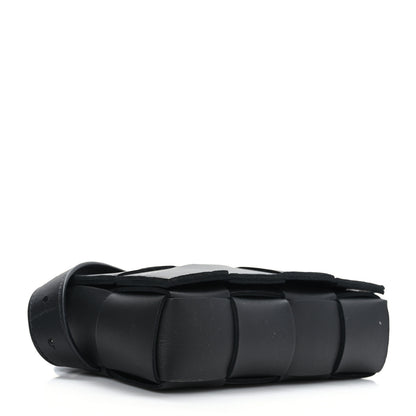 Bottega Veneta Nappa Maxi Intreccio The Belt Cassette Bag Black 4 of 8