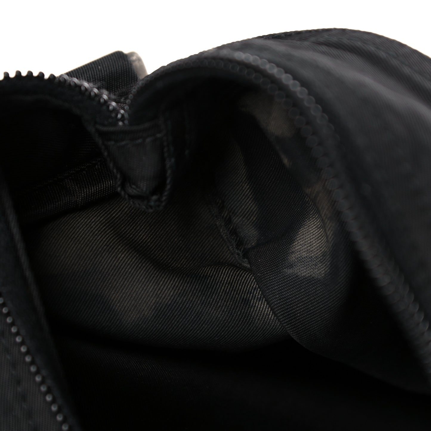 Nylon Vela Flat Messenger Bag Black